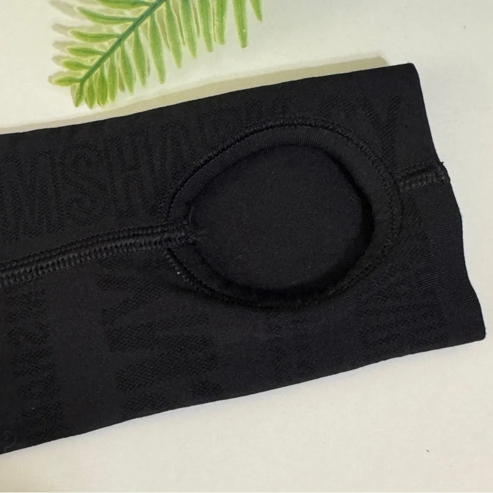 Gymshark Black Crop Top with Long Sleeves Sz Small - Picture 3 of 7